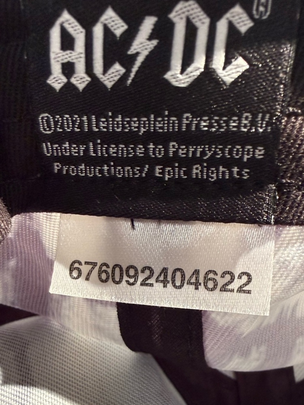 AC/DC Black and Gray Tie-Dye Strap Cap.H3 Headwear Adjustable - Picture 4 of 6